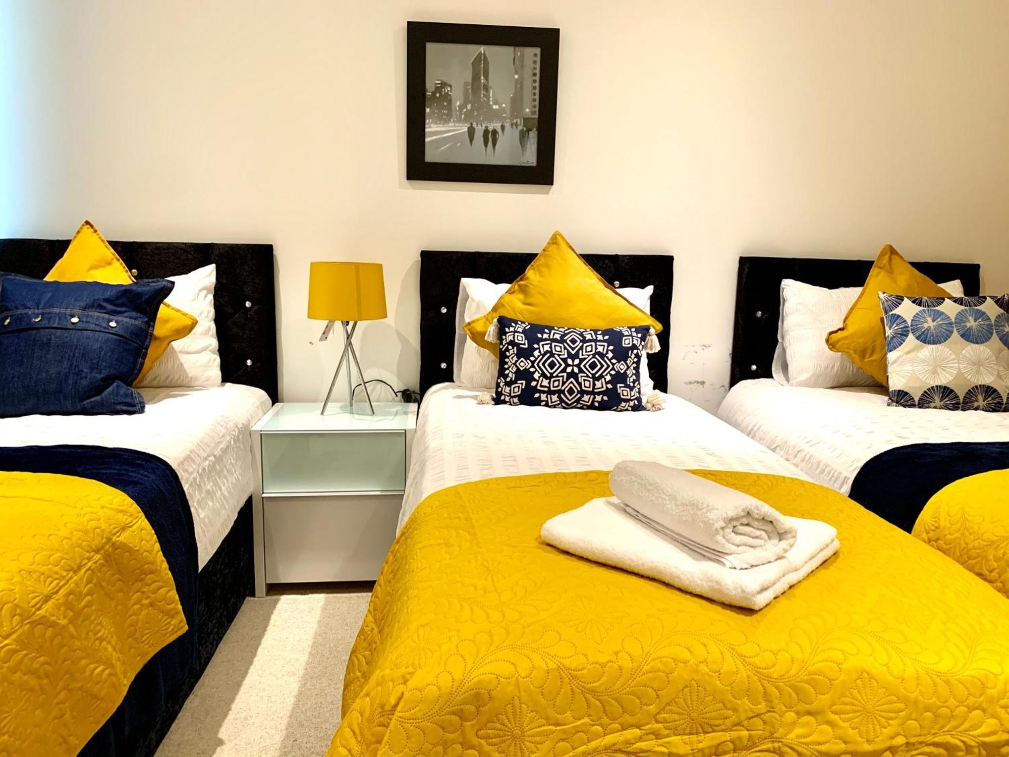Modern London Excel 2 Bedrooms 2 Bathrooms, Parking, Kitchen, Lounge, Balcony Apartment Экстерьер фото