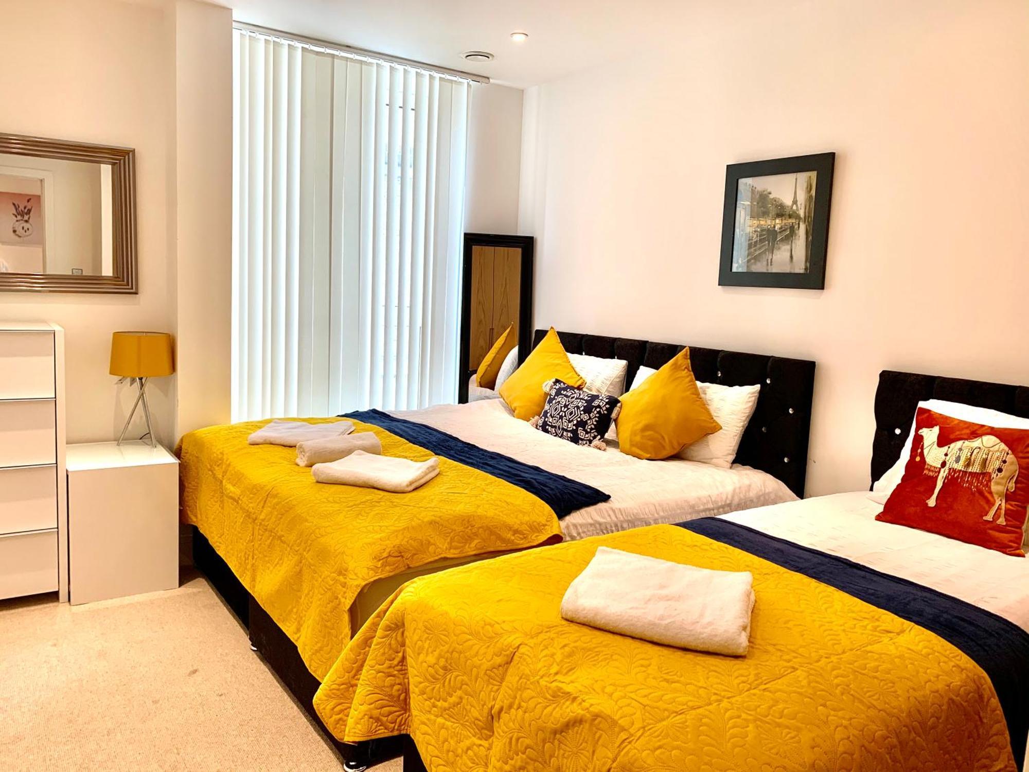 Modern London Excel 2 Bedrooms 2 Bathrooms, Parking, Kitchen, Lounge, Balcony Apartment Экстерьер фото