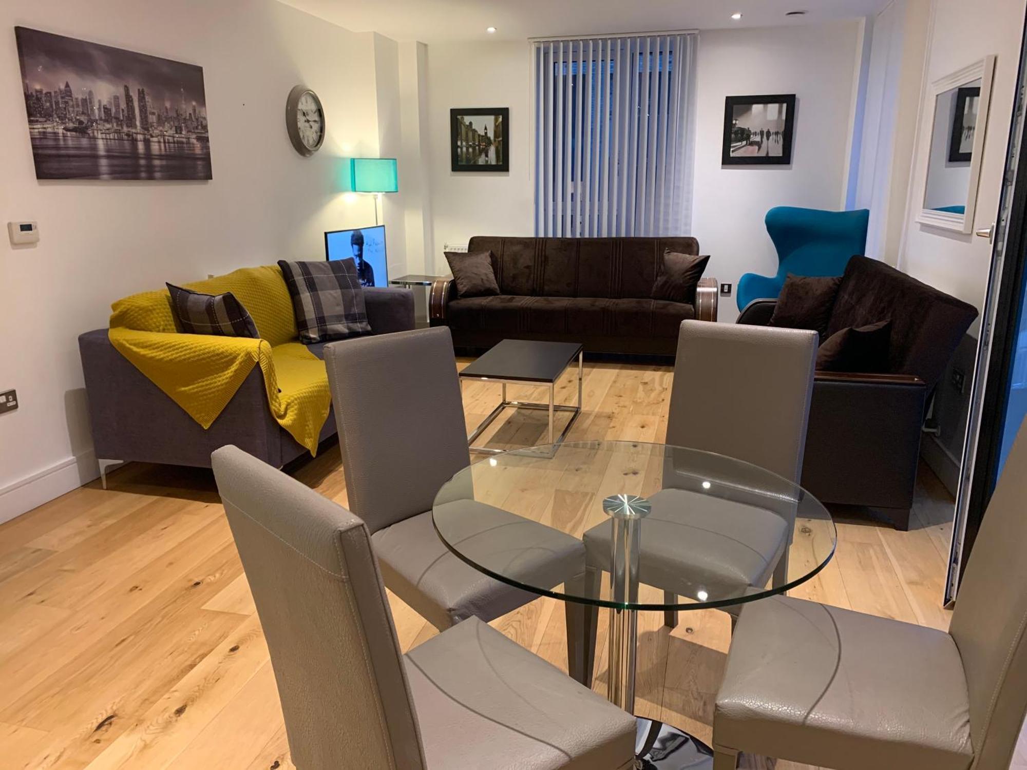 Modern London Excel 2 Bedrooms 2 Bathrooms, Parking, Kitchen, Lounge, Balcony Apartment Экстерьер фото